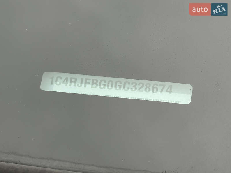 Внедорожник / Кроссовер Jeep Grand Cherokee 2016 в Киеве фото 4 Внедорожник / Кроссовер Jeep Grand Cherokee 2016 в Киеве