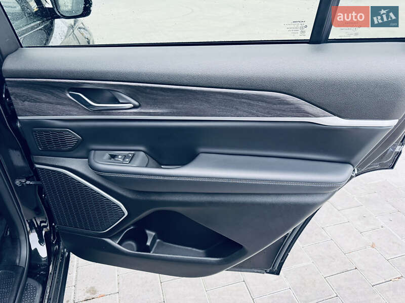 Внедорожник / Кроссовер Jeep Grand Cherokee 2021 в Черкассах фото 15 Внедорожник / Кроссовер Jeep Grand Cherokee 2021 в Черкассах