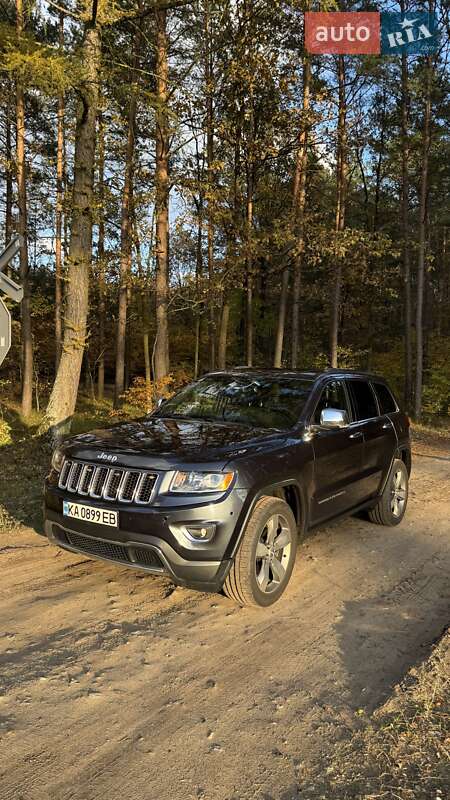 Внедорожник / Кроссовер Jeep Grand Cherokee 2015 в Киеве