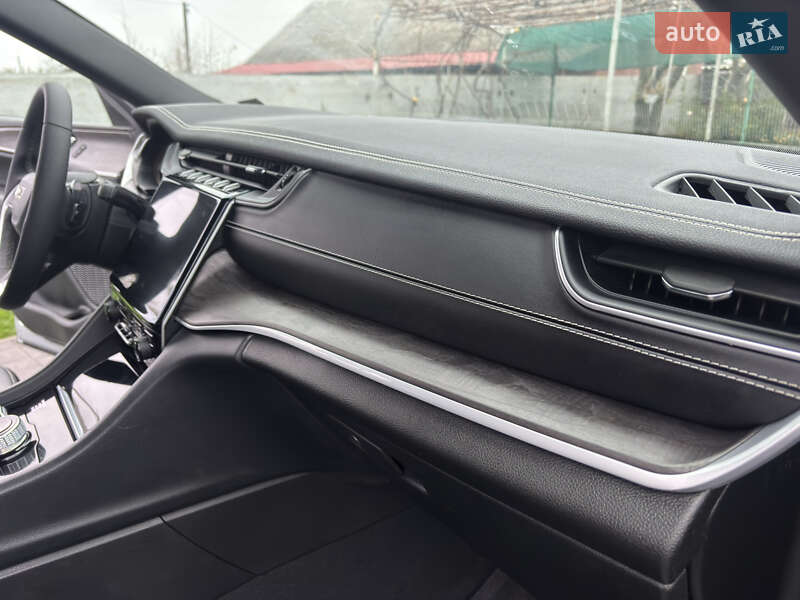 Внедорожник / Кроссовер Jeep Grand Cherokee 2025 в Полтаве