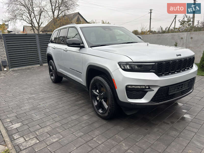 Внедорожник / Кроссовер Jeep Grand Cherokee 2025 в Полтаве