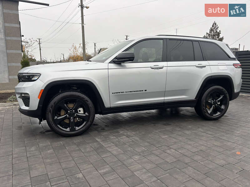 Внедорожник / Кроссовер Jeep Grand Cherokee 2025 в Полтаве
