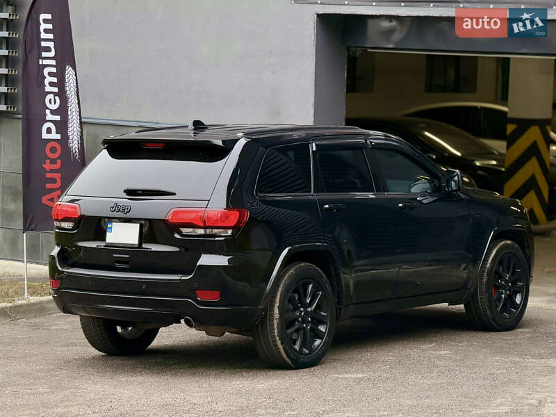 Внедорожник / Кроссовер Jeep Grand Cherokee 2018 в Харькове фото 8 Внедорожник / Кроссовер Jeep Grand Cherokee 2018 в Харькове