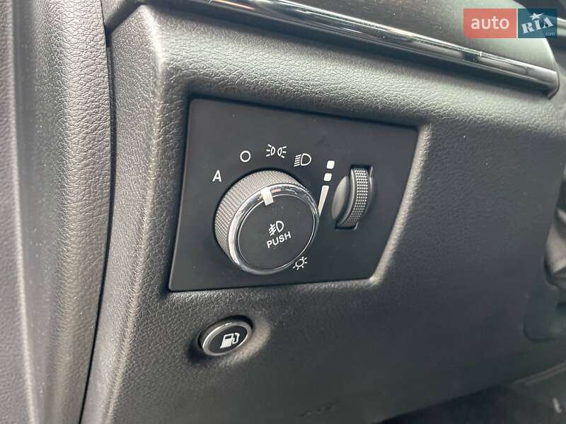 Внедорожник / Кроссовер Jeep Grand Cherokee 2016 в Одессе