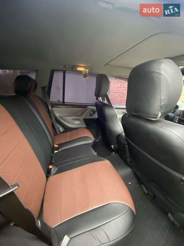 Внедорожник / Кроссовер Jeep Grand Cherokee 2002 в Александрие