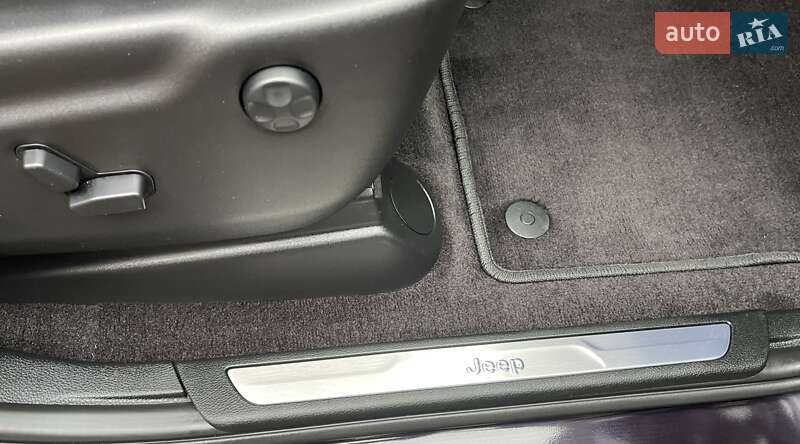 Позашляховик / Кросовер Jeep Grand Cherokee 2019 в Коростені