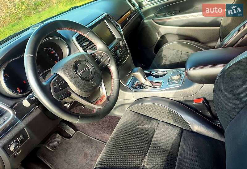 Внедорожник / Кроссовер Jeep Grand Cherokee 2016 в Мерефа