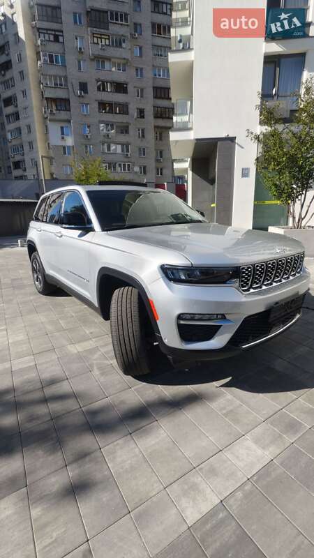 Jeep Grand Cherokee 2022
