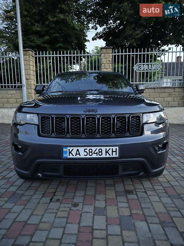 Внедорожник / Кроссовер Jeep Grand Cherokee 2015 в Киеве фото Внедорожник / Кроссовер Jeep Grand Cherokee 2015 в Киеве