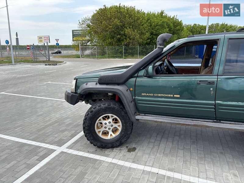 Позашляховик / Кросовер Jeep Grand Cherokee 1996 в Борисполі