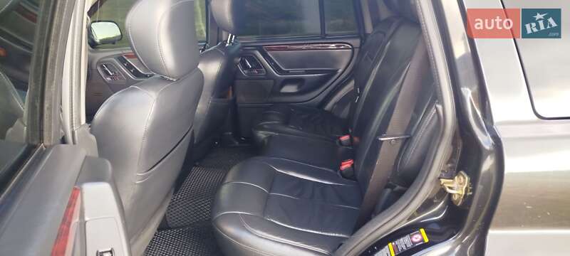 Внедорожник / Кроссовер Jeep Grand Cherokee 2003 в Новой Одессе