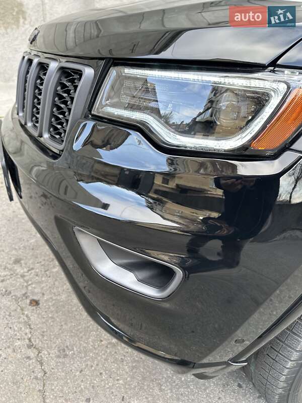 Позашляховик / Кросовер Jeep Grand Cherokee 2021 в Харкові