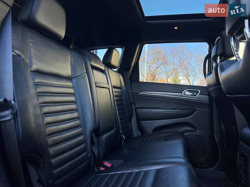 Внедорожник / Кроссовер Jeep Grand Cherokee 2018 в Ивано-Франковске фото 9 Внедорожник / Кроссовер Jeep Grand Cherokee 2018 в Ивано-Франковске