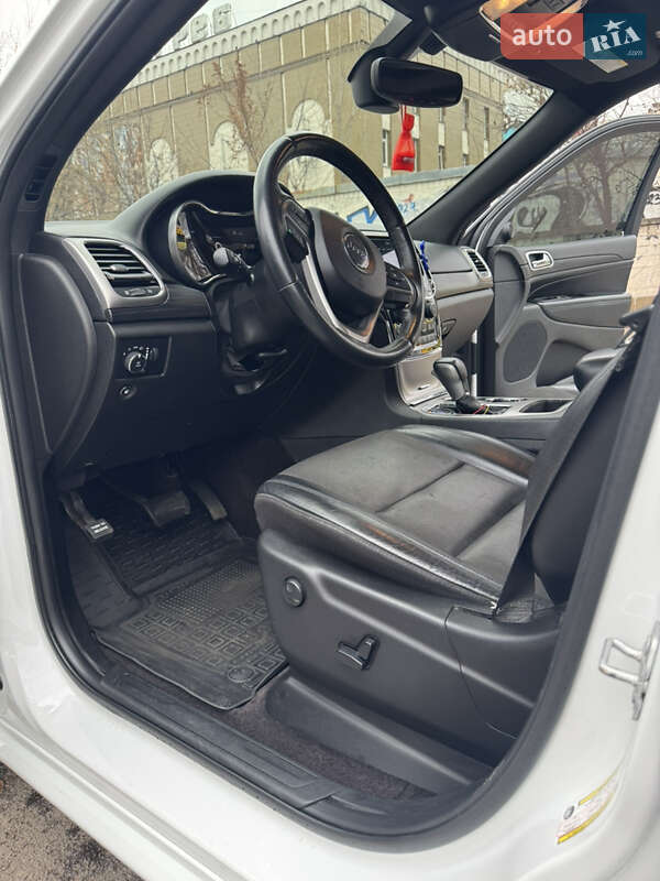 Позашляховик / Кросовер Jeep Grand Cherokee 2018 в Києві
