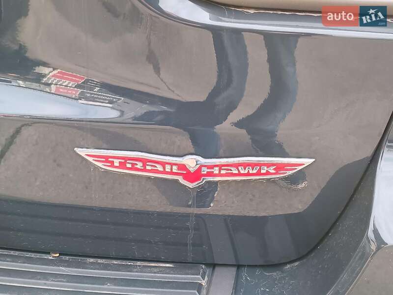 Внедорожник / Кроссовер Jeep Grand Cherokee 2016 в Харькове