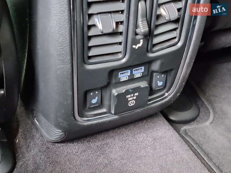 Внедорожник / Кроссовер Jeep Grand Cherokee 2016 в Харькове