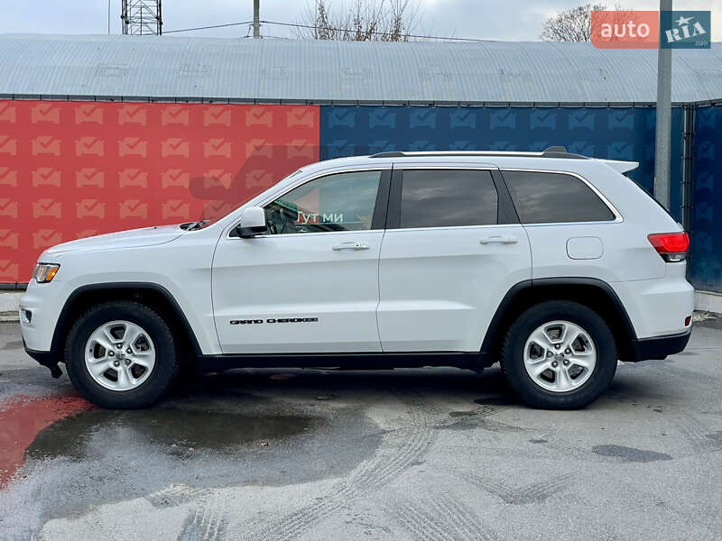 Внедорожник / Кроссовер Jeep Grand Cherokee 2017 в Киеве