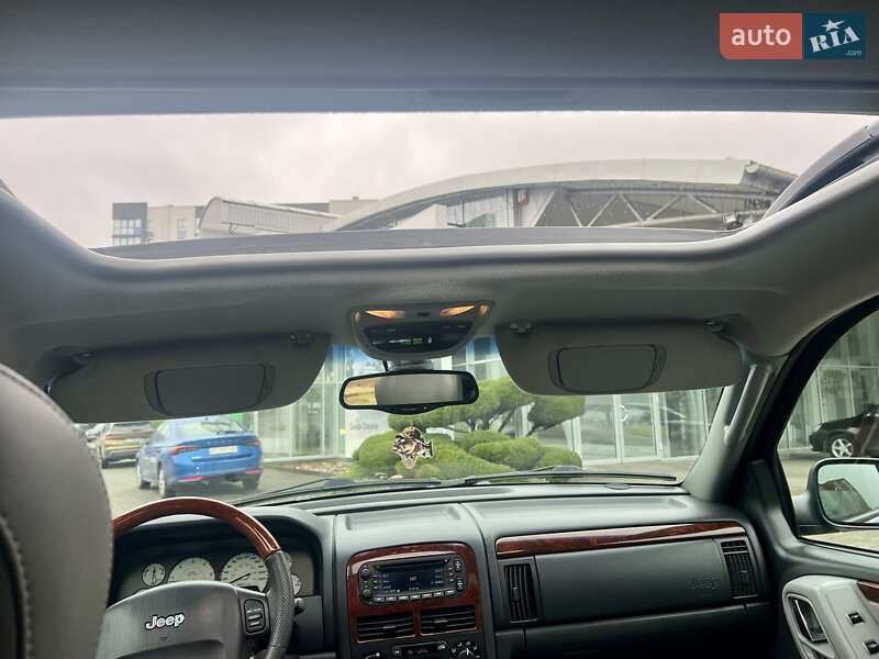 Внедорожник / Кроссовер Jeep Grand Cherokee 2004 в Луцке