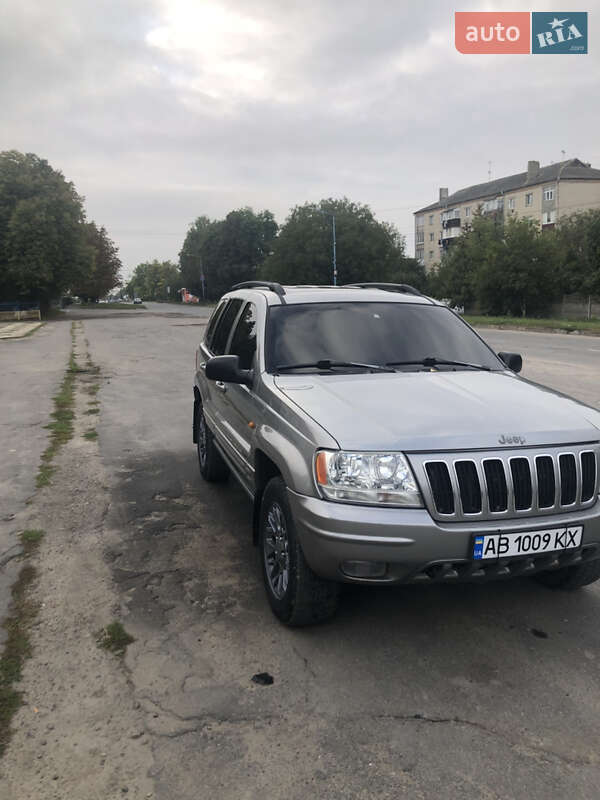 Внедорожник / Кроссовер Jeep Grand Cherokee 2002 в Виннице