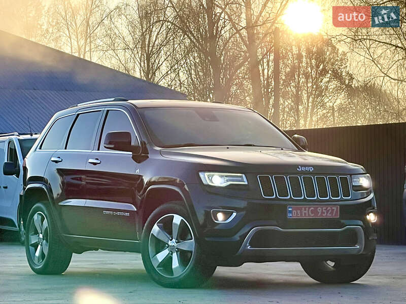 Внедорожник / Кроссовер Jeep Grand Cherokee 2016 в Млинове