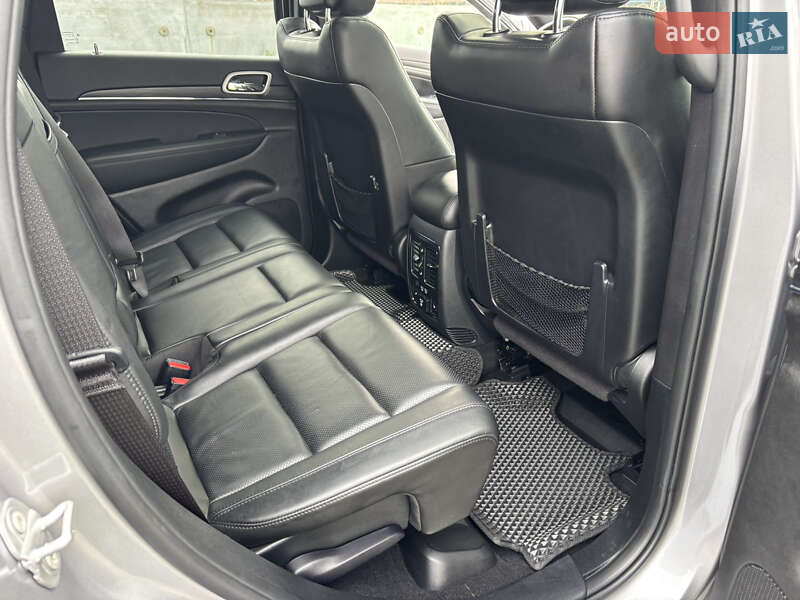 Внедорожник / Кроссовер Jeep Grand Cherokee 2020 в Полтаве фото 38 Внедорожник / Кроссовер Jeep Grand Cherokee 2020 в Полтаве