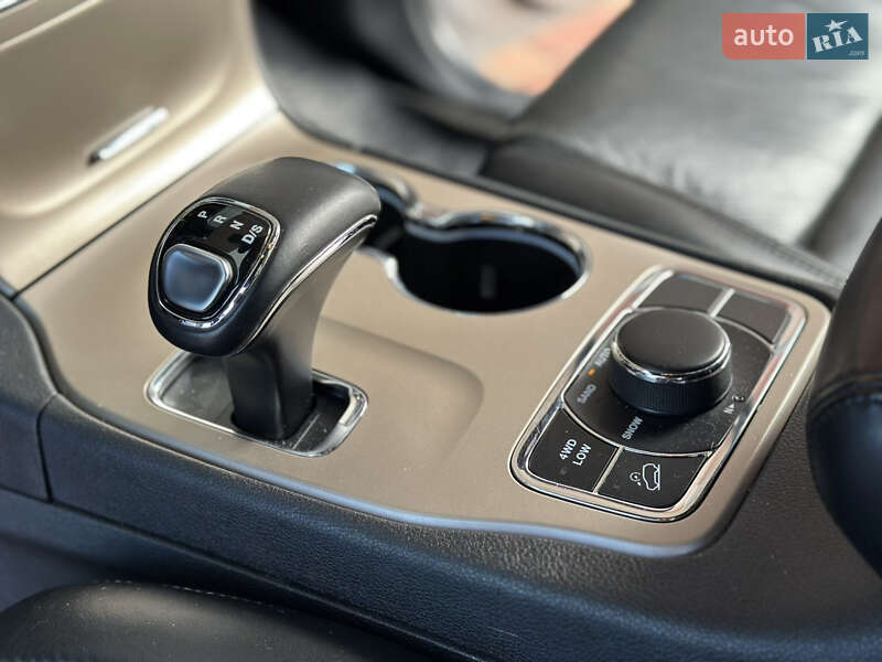 Внедорожник / Кроссовер Jeep Grand Cherokee 2013 в Одессе