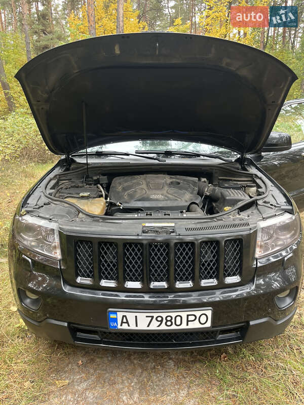 Внедорожник / Кроссовер Jeep Grand Cherokee 2011 в Киеве фото 6 Внедорожник / Кроссовер Jeep Grand Cherokee 2011 в Киеве