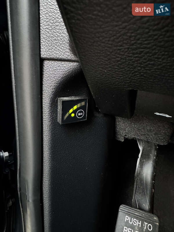 Внедорожник / Кроссовер Jeep Grand Cherokee 2019 в Киеве фото 42 Внедорожник / Кроссовер Jeep Grand Cherokee 2019 в Киеве