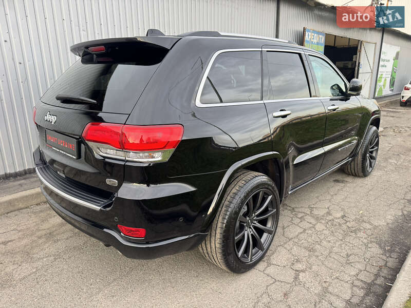 Внедорожник / Кроссовер Jeep Grand Cherokee 2016 в Киеве