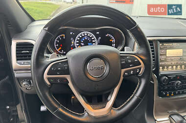 Внедорожник / Кроссовер Jeep Grand Cherokee 2016 в Киеве
