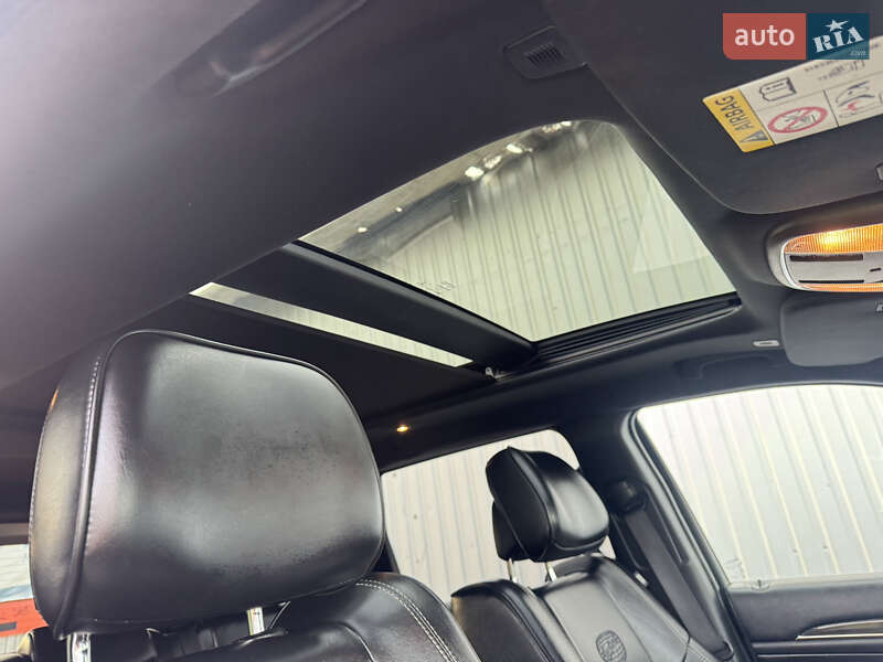 Внедорожник / Кроссовер Jeep Grand Cherokee 2016 в Киеве