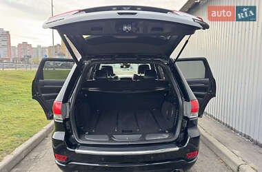 Внедорожник / Кроссовер Jeep Grand Cherokee 2016 в Киеве