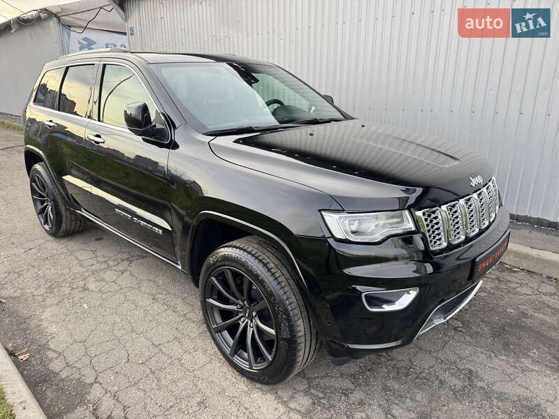 Внедорожник / Кроссовер Jeep Grand Cherokee 2016 в Киеве