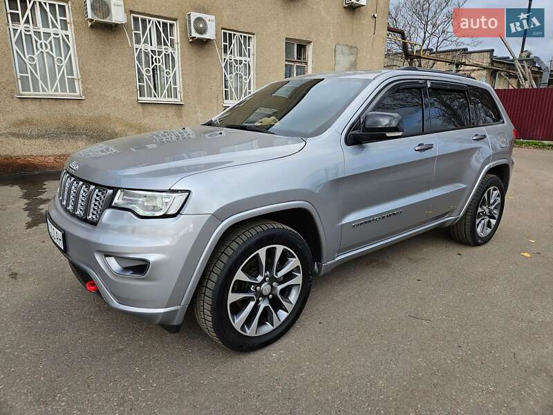 Внедорожник / Кроссовер Jeep Grand Cherokee 2016 в Одессе