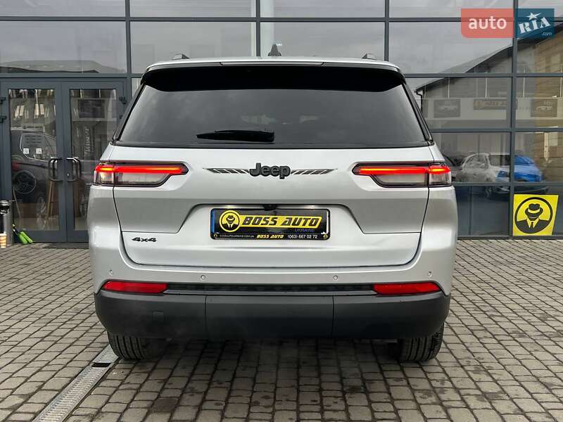 Внедорожник / Кроссовер Jeep Grand Cherokee 2023 в Ивано-Франковске