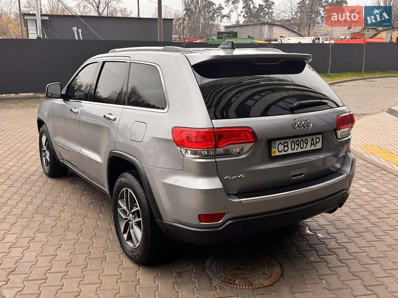 Внедорожник / Кроссовер Jeep Grand Cherokee 2018 в Киеве фото 4 Внедорожник / Кроссовер Jeep Grand Cherokee 2018 в Киеве