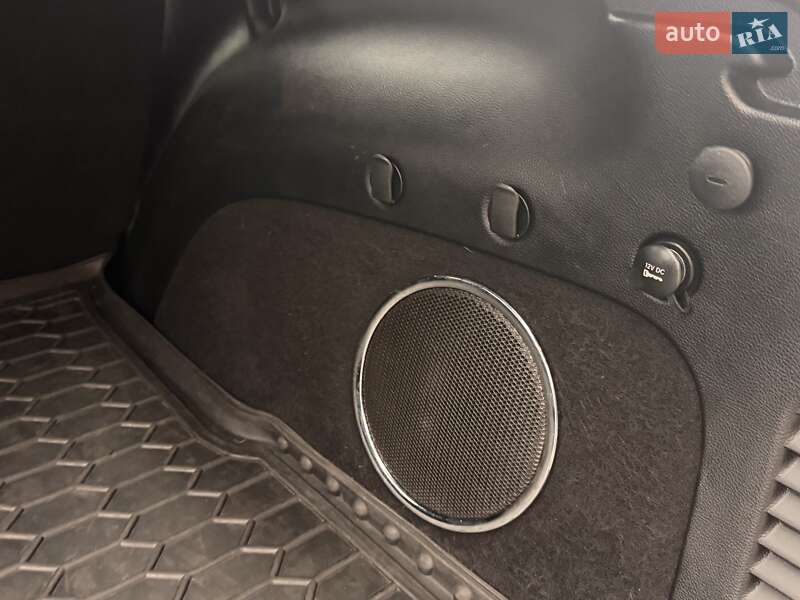 Внедорожник / Кроссовер Jeep Grand Cherokee 2018 в Киеве фото 19 Внедорожник / Кроссовер Jeep Grand Cherokee 2018 в Киеве