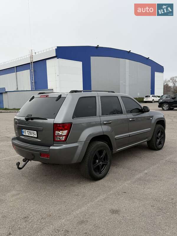 Внедорожник / Кроссовер Jeep Grand Cherokee 2006 в Днепре