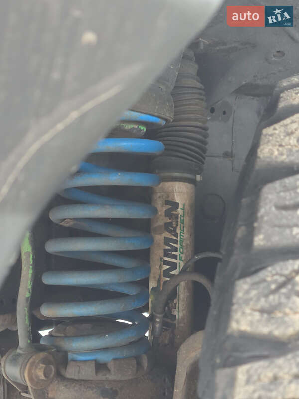 Внедорожник / Кроссовер Jeep Grand Cherokee 2004 в Каменец-Подольском