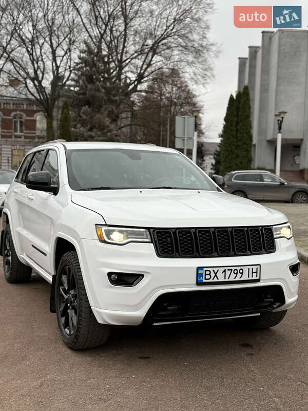 Позашляховик / Кросовер Jeep Grand Cherokee 2019 в Хмельницькому фото 3 Позашляховик / Кросовер Jeep Grand Cherokee 2019 в Хмельницькому
