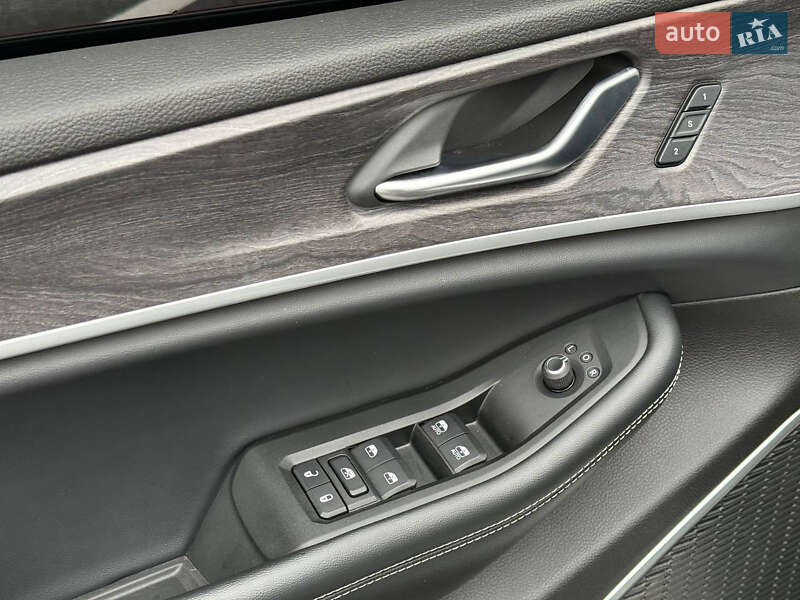 Внедорожник / Кроссовер Jeep Grand Cherokee 2021 в Киеве