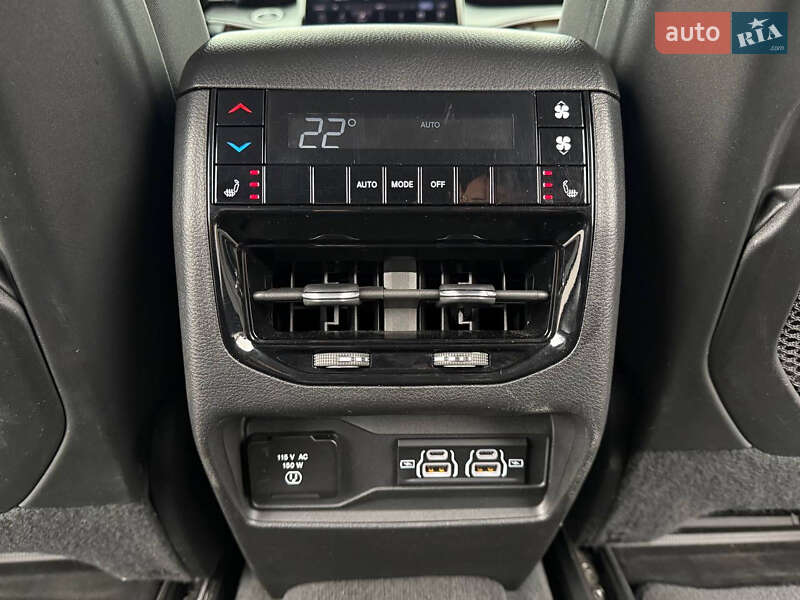 Внедорожник / Кроссовер Jeep Grand Cherokee 2021 в Киеве