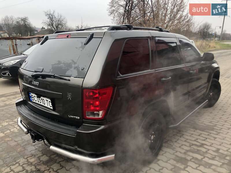 Внедорожник / Кроссовер Jeep Grand Cherokee 2005 в Калуше