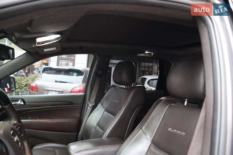 Внедорожник / Кроссовер Jeep Grand Cherokee 2014 в Львове