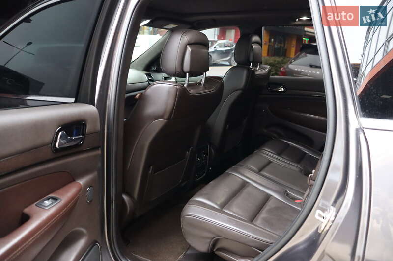 Внедорожник / Кроссовер Jeep Grand Cherokee 2014 в Львове