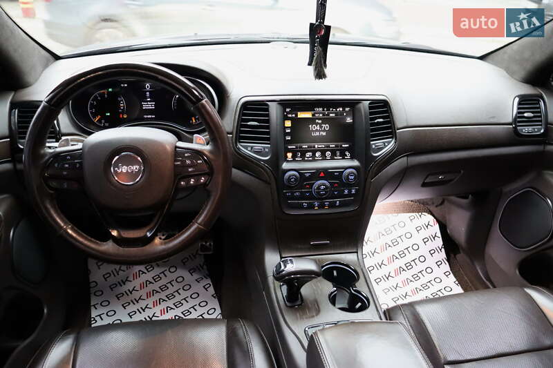 Внедорожник / Кроссовер Jeep Grand Cherokee 2014 в Львове