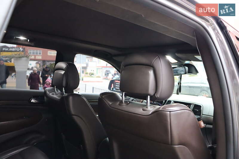 Внедорожник / Кроссовер Jeep Grand Cherokee 2014 в Львове