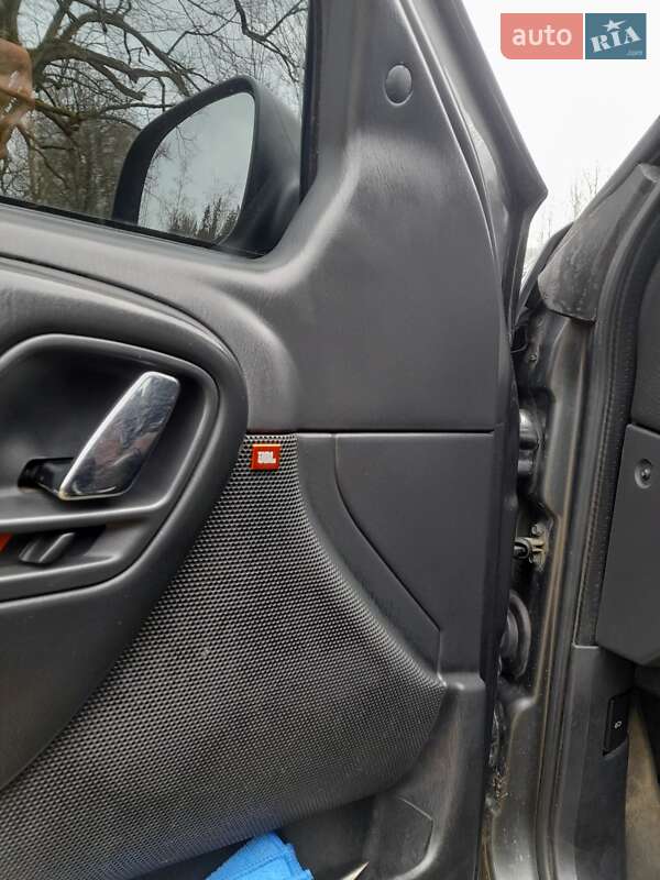 Внедорожник / Кроссовер Jeep Grand Cherokee 2004 в Сколе фото 8 Внедорожник / Кроссовер Jeep Grand Cherokee 2004 в Сколе