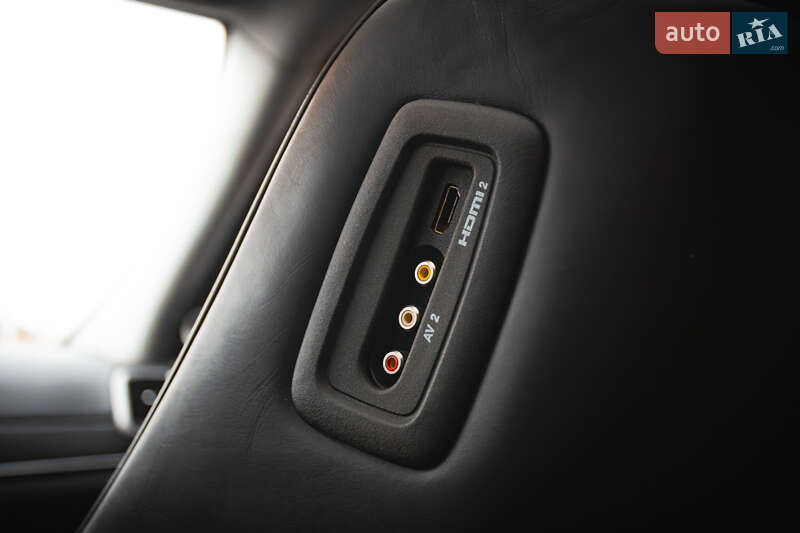 Внедорожник / Кроссовер Jeep Grand Cherokee 2017 в Киеве фото 36 Внедорожник / Кроссовер Jeep Grand Cherokee 2017 в Киеве