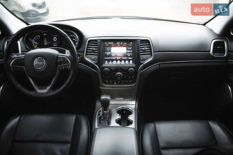 Внедорожник / Кроссовер Jeep Grand Cherokee 2017 в Киеве фото 16 Внедорожник / Кроссовер Jeep Grand Cherokee 2017 в Киеве
